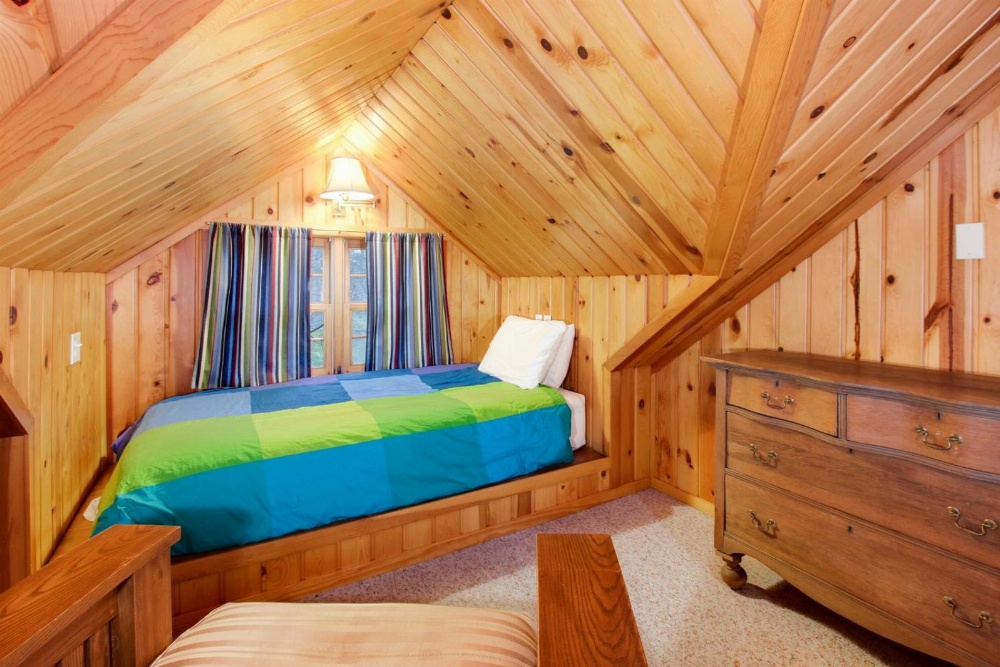 Beach Charm Main image